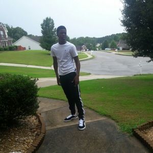 Meet your Posher, Brice